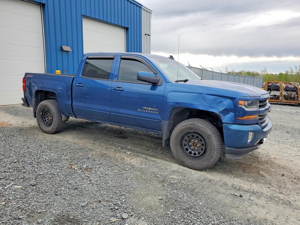 Photo 4 from auction – 2017 CHEVROLET SILVERADO with VIN 3GCUKREC2HG336937