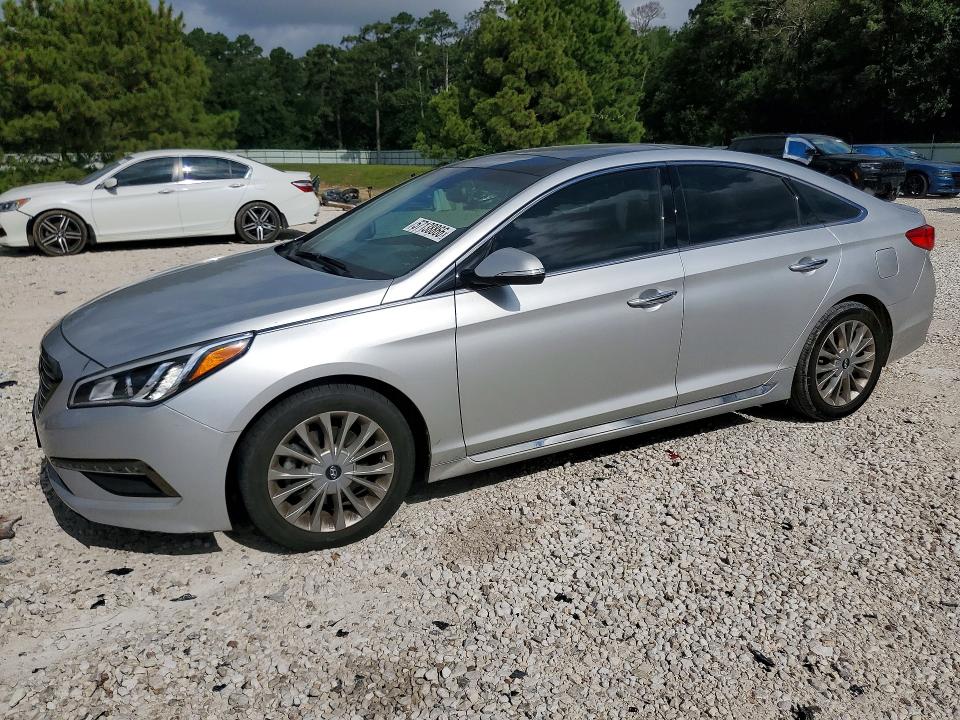 HYUNDAI SONATA 2015 with VIN 5NPE34AF5FH235545 - Photo from auction