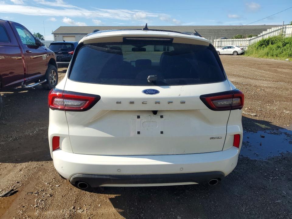Foto 6 de la subasta – 2024 FORD ESCAPE con VIN 1FMCU9PAXRUB02668