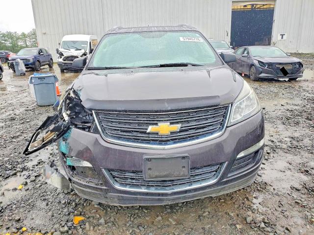 Photo 5 from auction – 2015 CHEVROLET TRAVERSE with VIN 1GNKVFKD6FJ113376