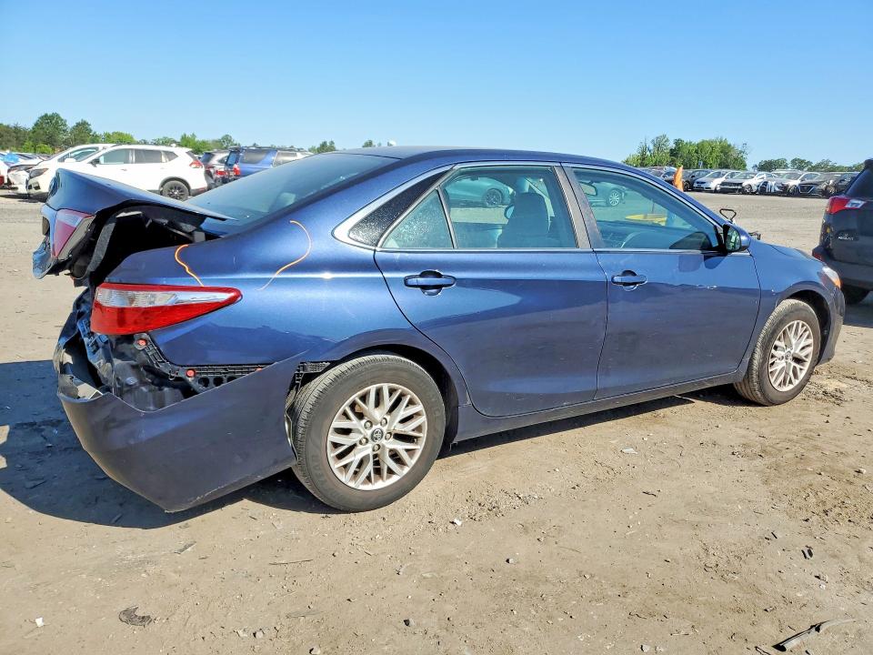 Photo 3 from auction – 2017 TOYOTA CAMRY with VIN 4T1BF1FK4HU713490