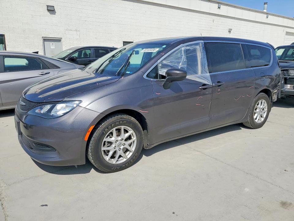 Photo 1 from auction – 2022 CHRYSLER VOYAGER with VIN 2C4RC1CG7NR229544
