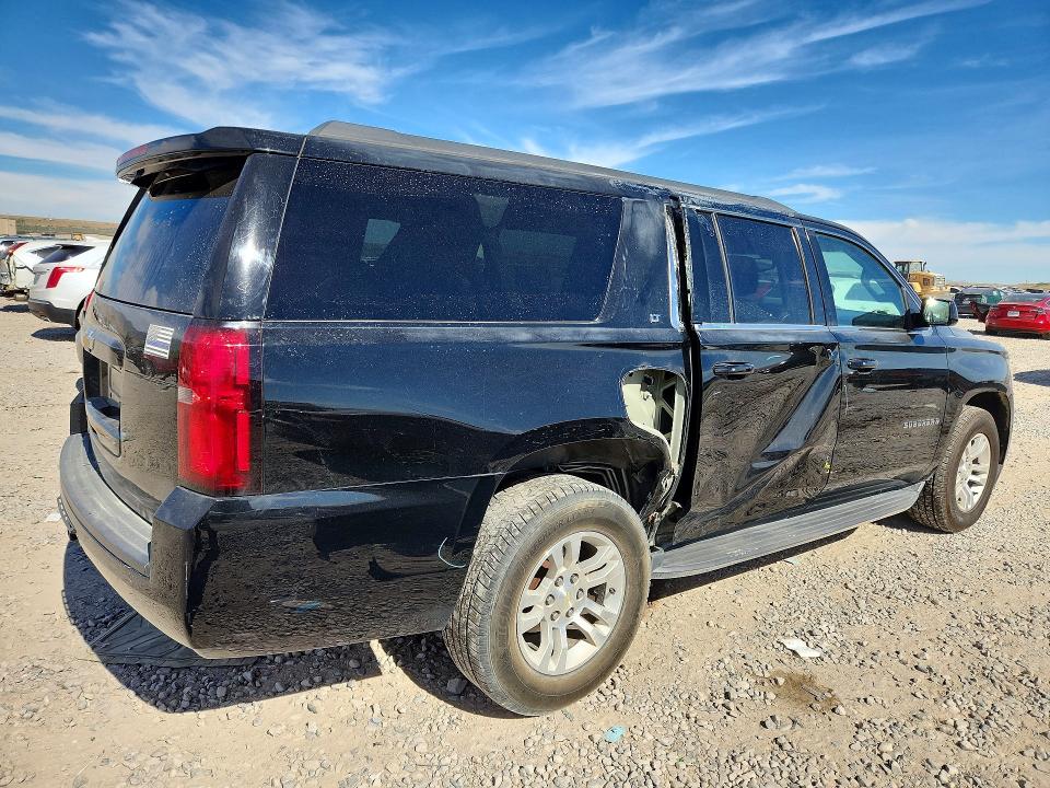 Photo 3 from auction – 2016 CHEVROLET SUBURBAN with VIN 1GNSKHKC2GR222044