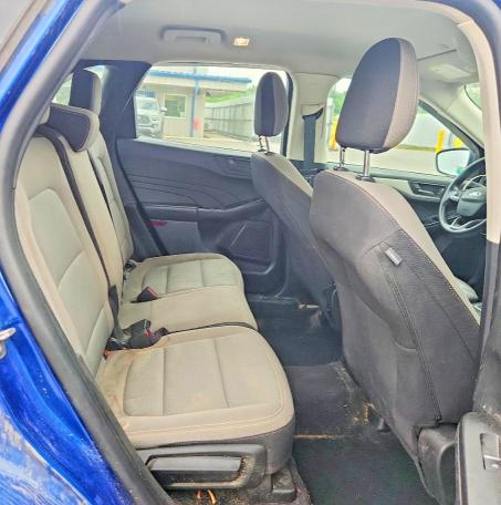 Photo 10 from auction – 2022 FORD ESCAPE with VIN 1FMCU9F60NUB56861