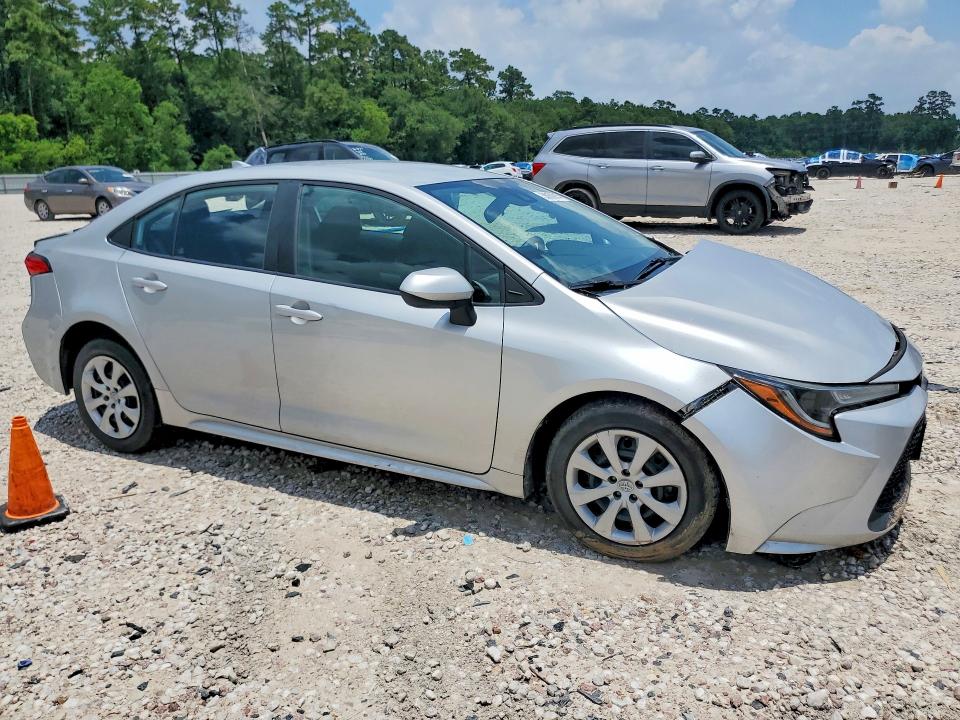 Photo 4 from auction – 2022 TOYOTA COROLLA with VIN 5YFEPMAE4NP276732
