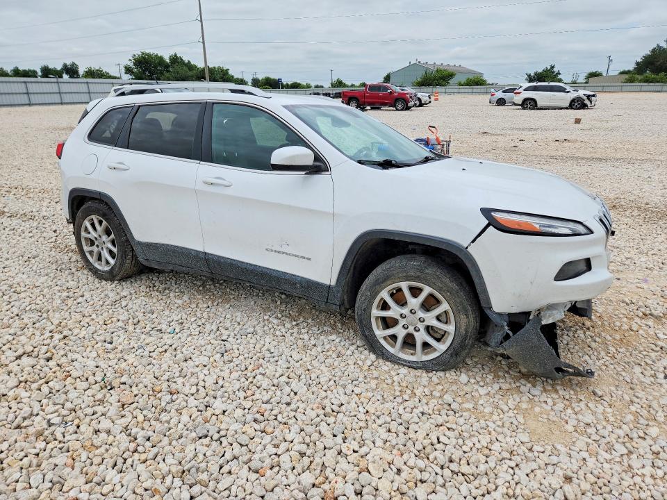 Photo 4 from auction – 2018 JEEP CHEROKEE with VIN 1C4PJLCB3JD574404