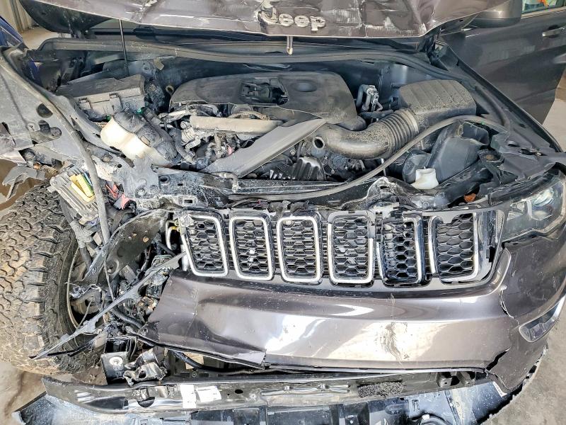 Photo 12 from auction – 2017 JEEP GRAND CHEROKEE with VIN 1C4RJFAG4HC931968