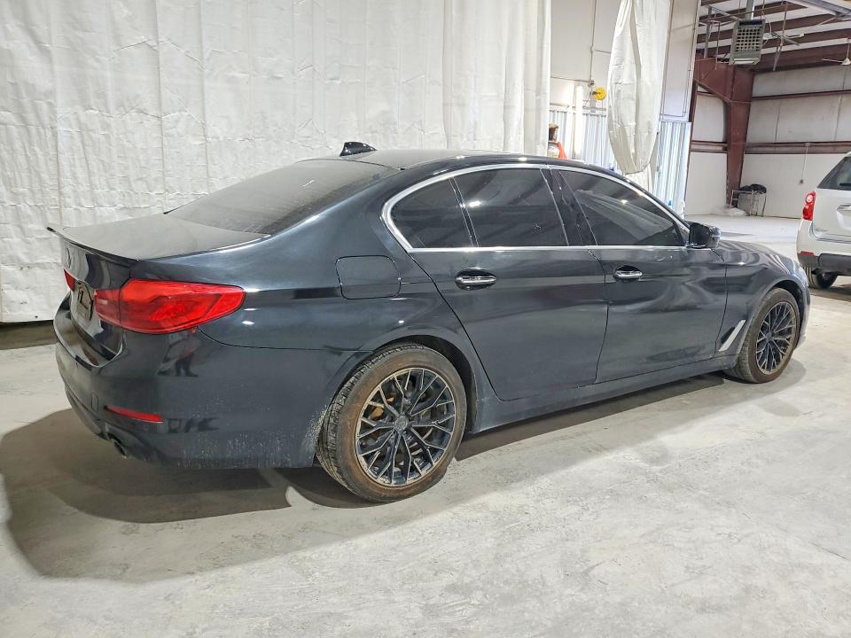 Photo 3 from auction – 2018 BMW 530 with VIN WBAJA7C56JWA74846