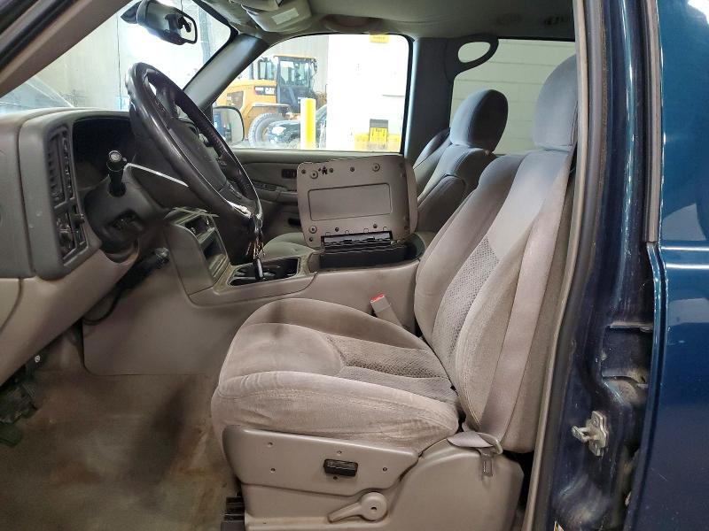 Photo 7 from auction – 2005 CHEVROLET SUBURBAN with VIN 1GNFK16Z65J151790