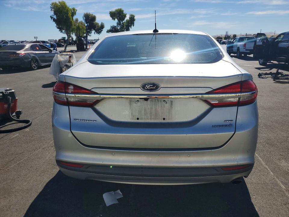 Photo 6 from auction – 2018 FORD FUSION with VIN 3FA6P0LU6JR224854