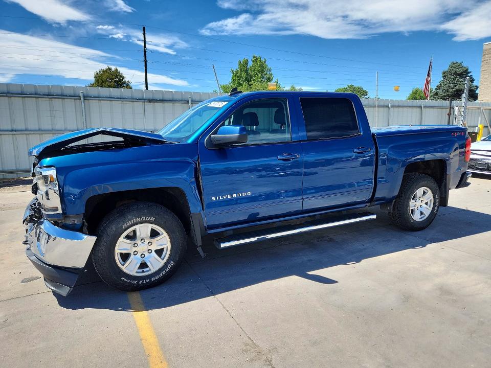 Photo 1 from auction – 2018 CHEVROLET SILVERADO with VIN 3GCUKREC5JG257011