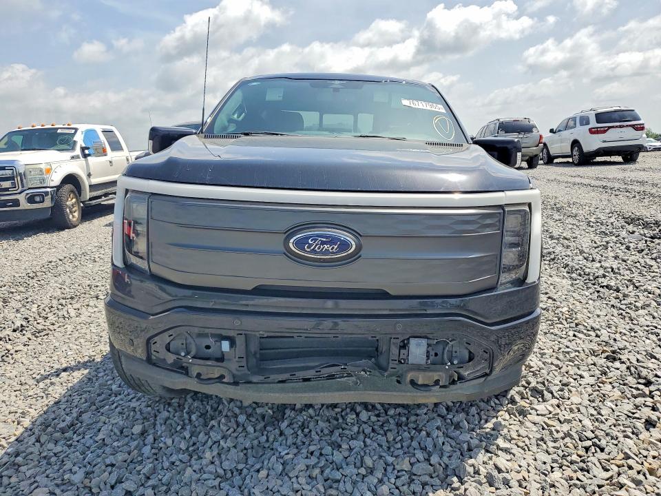 Photo 5 from auction – 2023 FORD F150 with VIN 1FTVW1EV2PWG09175