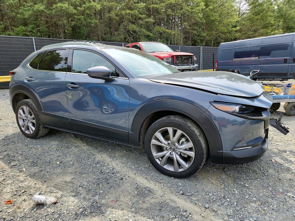 Photo 4 from auction – 2021 MAZDA CX-30 with VIN 3MVDMBDL6MM270289