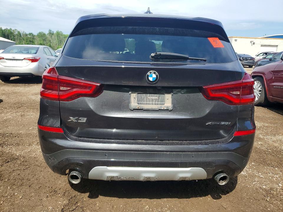 Снимка 6 от търг – 2018 BMW X3 с VIN 5UXTR9C57JLD72757