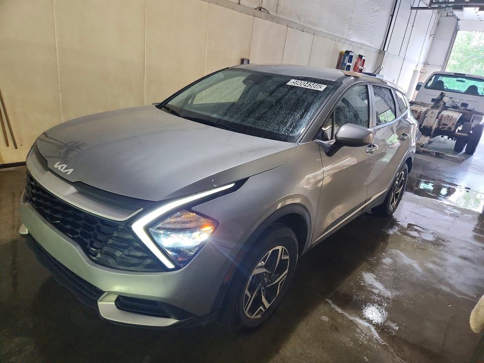 KIA SPORTAGE 2023 with VIN KNDPUCAF0P7190889 - Photo from auction