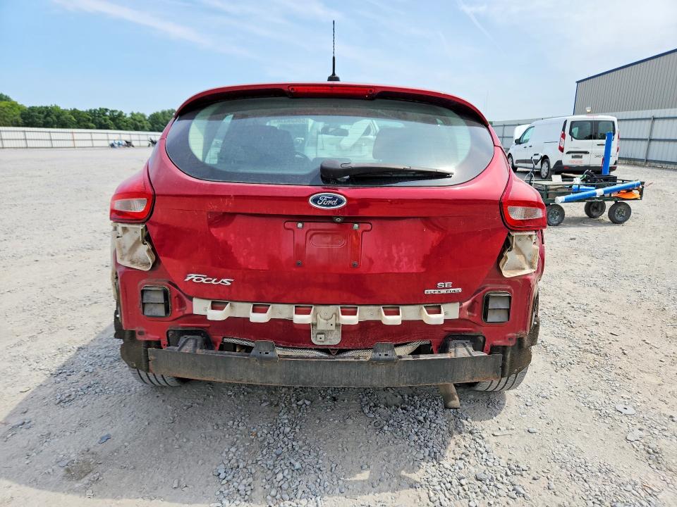 Photo 6 from auction – 2016 FORD FOCUS with VIN 1FADP3K28GL238402