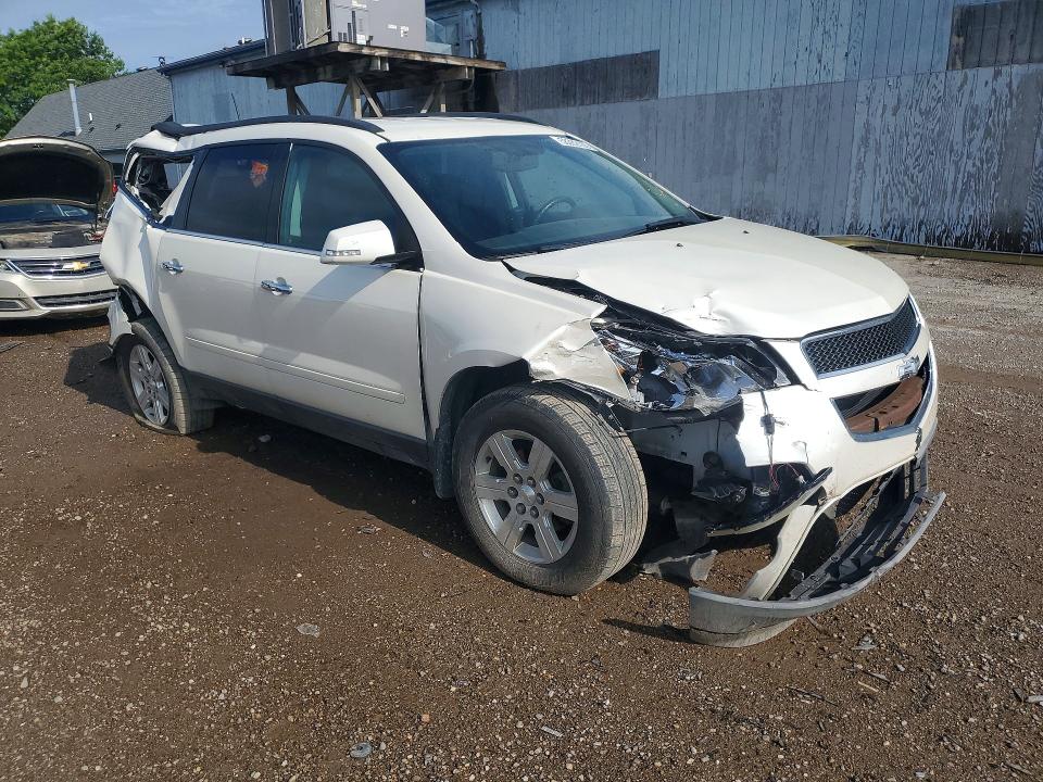 Photo 4 from auction – 2011 CHEVROLET TRAVERSE with VIN 1GNKRJED6BJ357025
