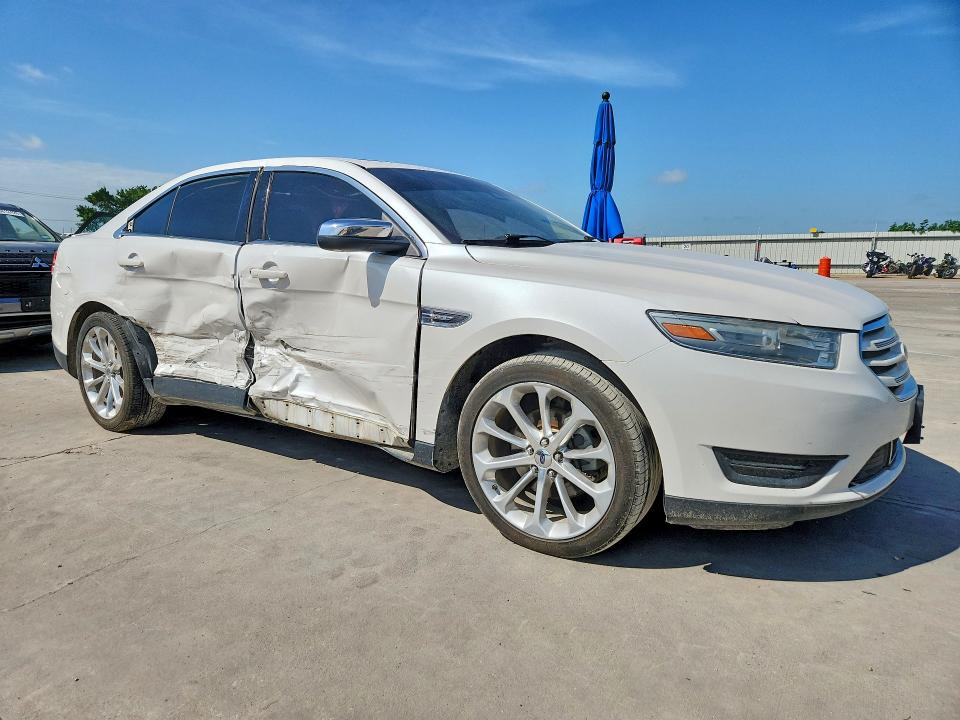 Photo 4 from auction – 2014 FORD TAURUS with VIN 1FAHP2F82EG113363