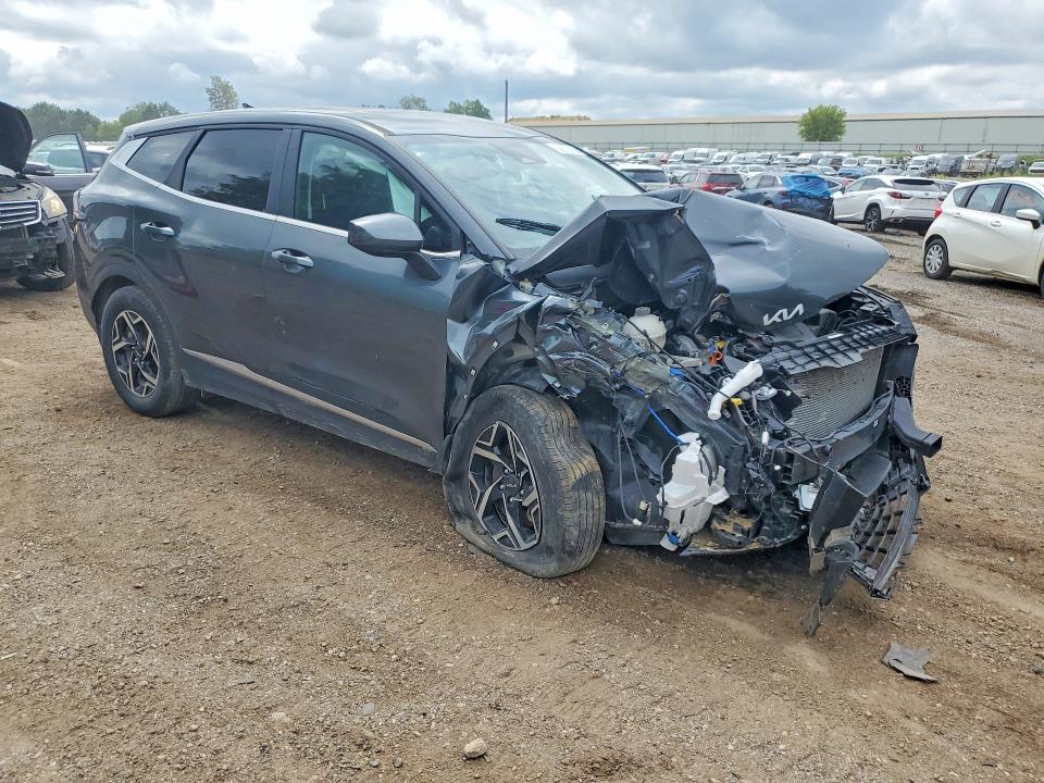 Photo 4 from auction – 2023 KIA SPORTAGE with VIN KNDPUCAF3P7210603