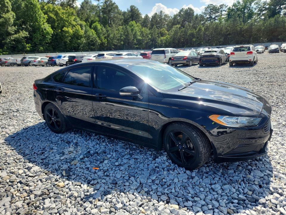 Photo 4 from auction – 2017 FORD FUSION with VIN 3FA6P0HD9HR290883