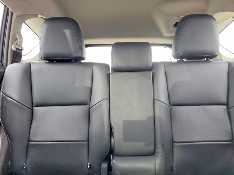Photo 10 from auction – 2018 TOYOTA RAV4 with VIN JTMRFREV5JD235146