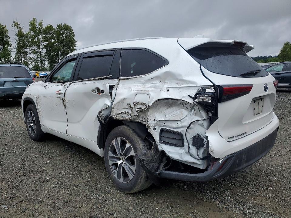 Photo 2 from auction – 2023 TOYOTA HIGHLANDER HYBRID with VIN 5TDKBRCH8PS570778