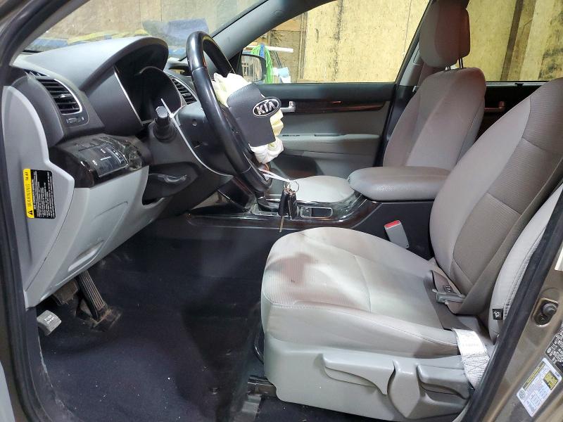 Photo 7 from auction – 2015 KIA SORENTO with VIN 5XYKTDA65FG575580