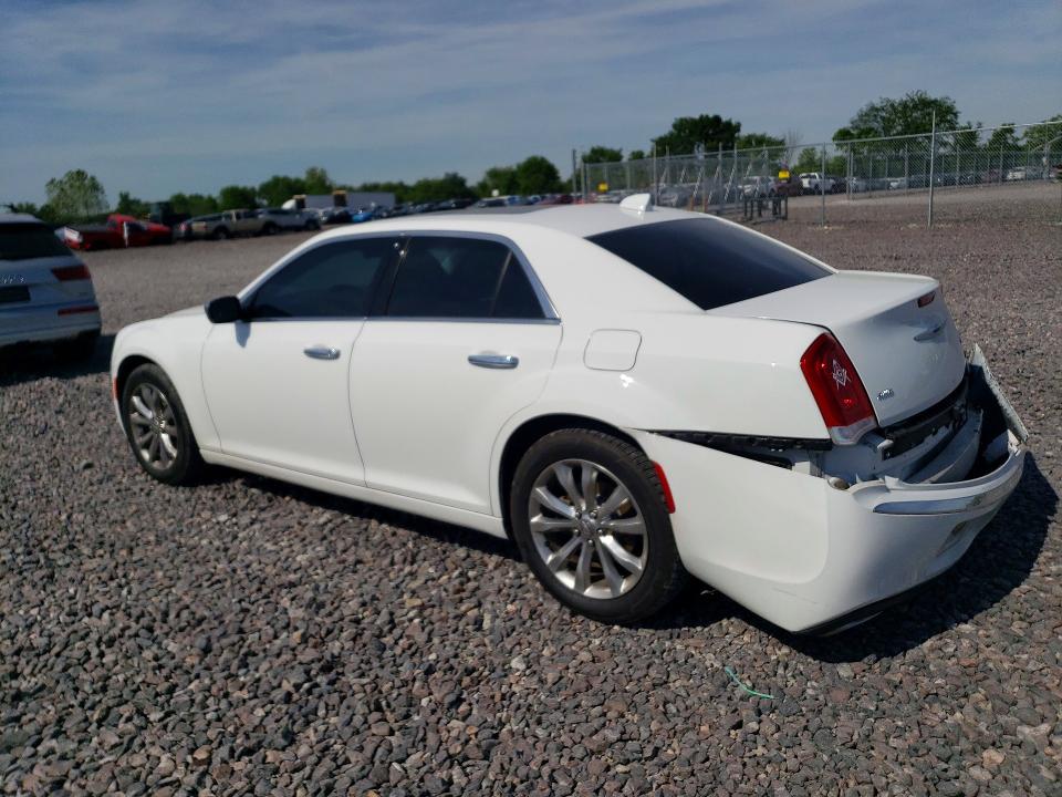 Photo 2 from auction – 2019 CHRYSLER 300 with VIN 2C3CCAKG0KH649109