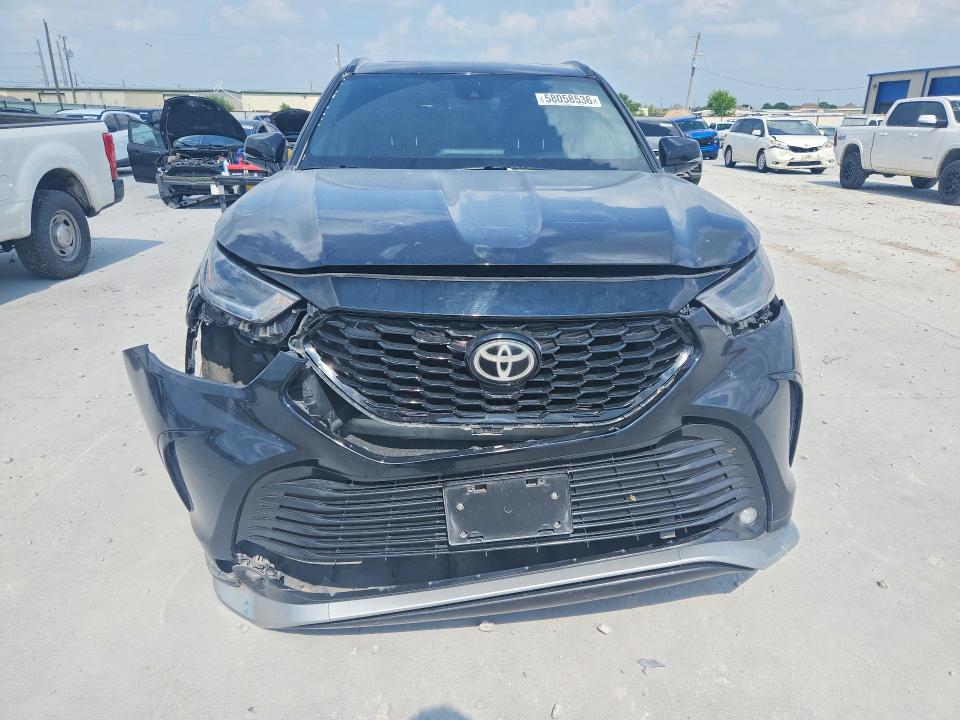 Photo 5 from auction – 2021 TOYOTA HIGHLANDER with VIN 5TDLZRAH3MS050521