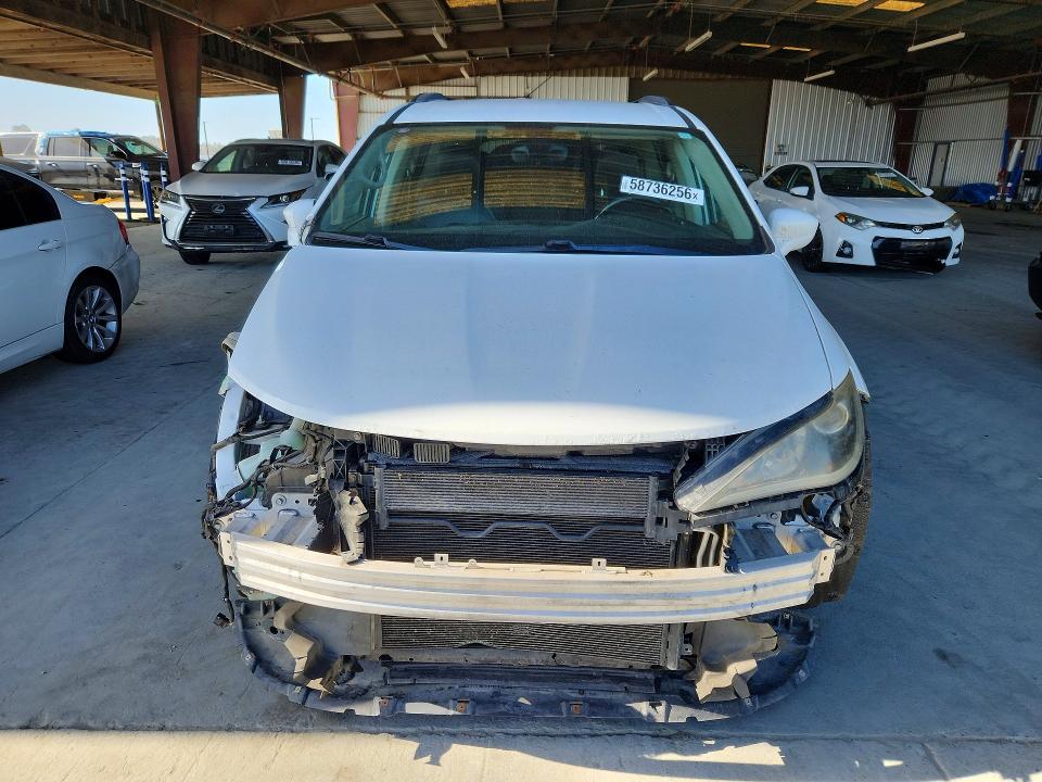 Photo 5 from auction – 2017 CHRYSLER PACIFICA with VIN 2C4RC1BG1HR535399