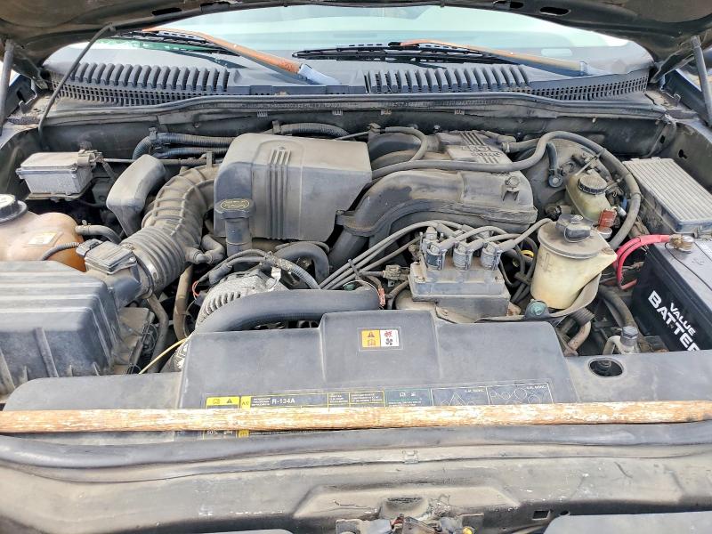 Photo 11 from auction – 2002 FORD EXPLORER with VIN 1FMZU63E52UA78934