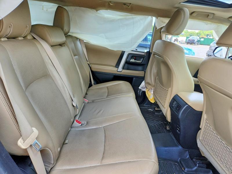 Zdjęcie 11 z aukcji – 2016 TOYOTA 4RUNNER z VIN JTEBU5JR0G5339471