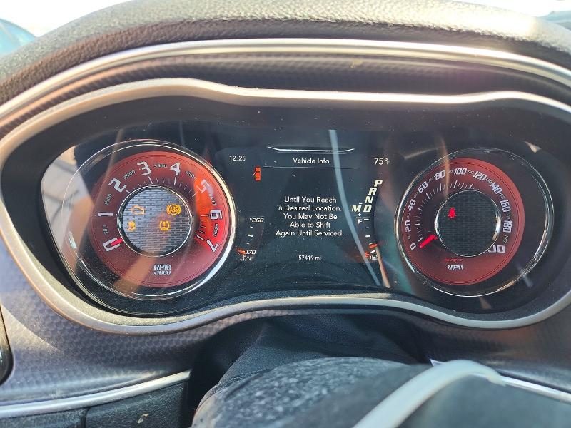 Photo 9 from auction – 2016 DODGE CHALLENGER with VIN 2C3CDZC90GH225500