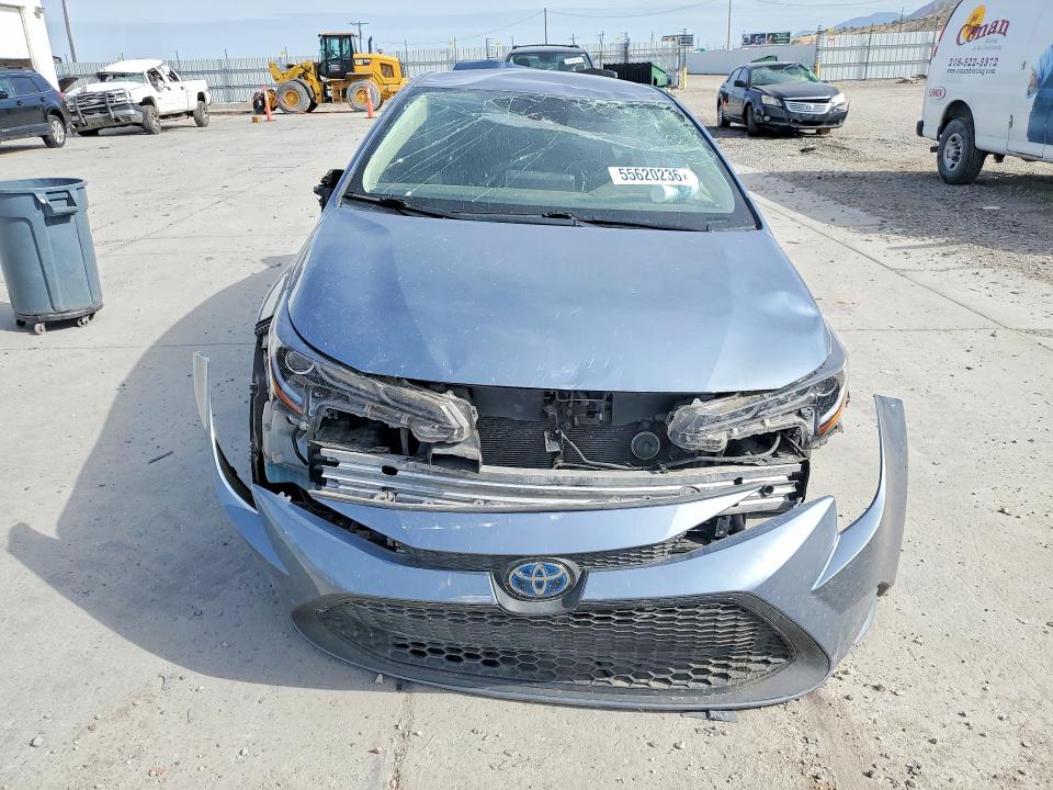 Photo 5 from auction – 2020 TOYOTA COROLLA with VIN JTDEBRBE1LJ003744