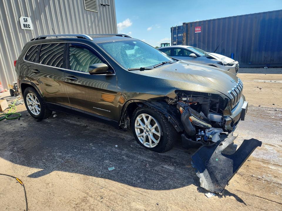 Photo 4 from auction – 2015 JEEP CHEROKEE with VIN 1C4PJMCS8FW577221