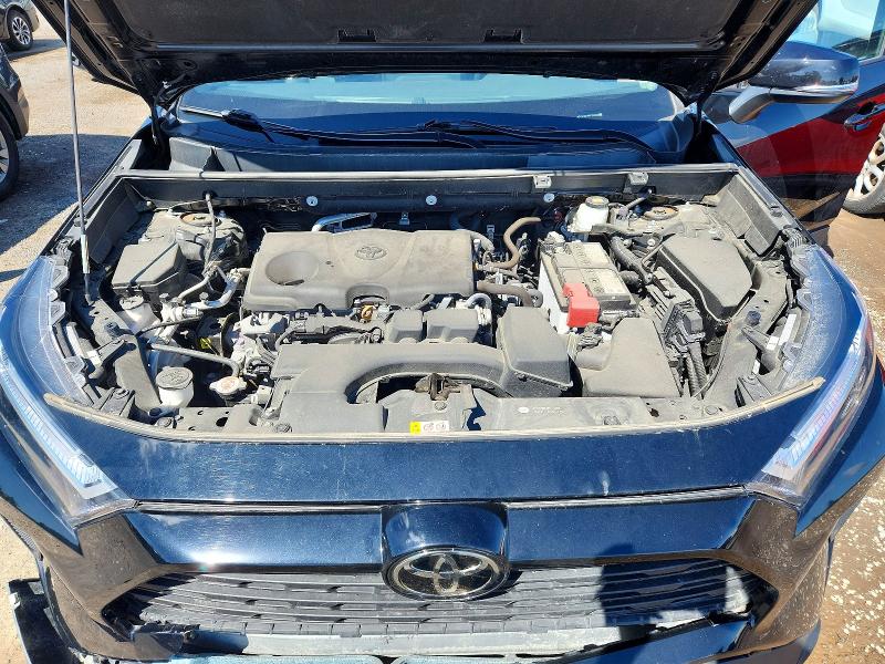 Photo 12 from auction – 2023 TOYOTA RAV4 with VIN 2T3R1RFV8PC385875