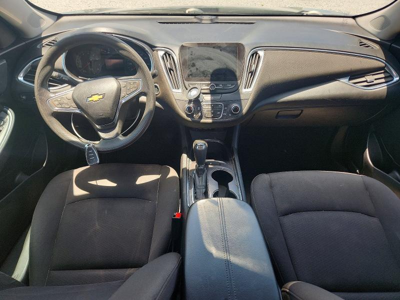 Photo 8 from auction – 2019 CHEVROLET MALIBU with VIN 1G1ZD5ST0KF144690