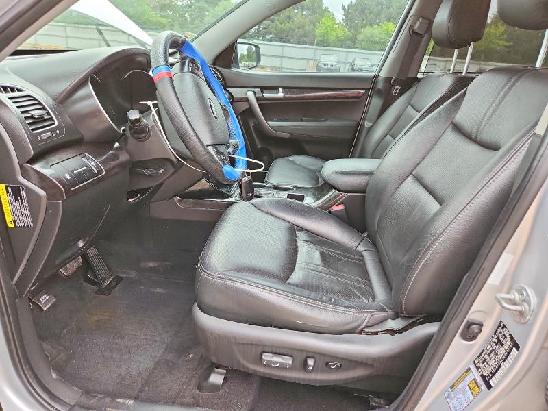 Photo 7 from auction – 2014 KIA SORENTO with VIN 5XYKT3A62EG437195