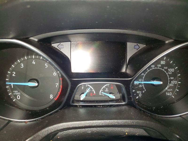 Photo 9 from auction – 2016 FORD FOCUS with VIN 1FADP3F21GL340831