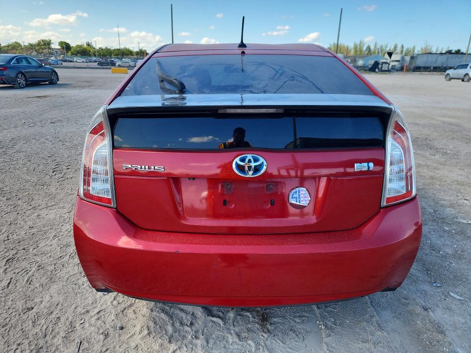 Photo 6 from auction – 2012 TOYOTA PRIUS with VIN JTDKN3DU4C1535713