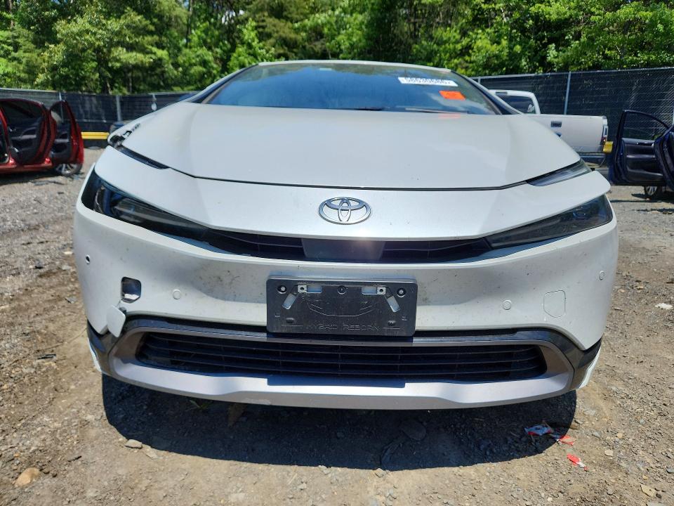 Photo 5 from auction – 2025 TOYOTA PRIUS with VIN JTDACAAU5S3053264