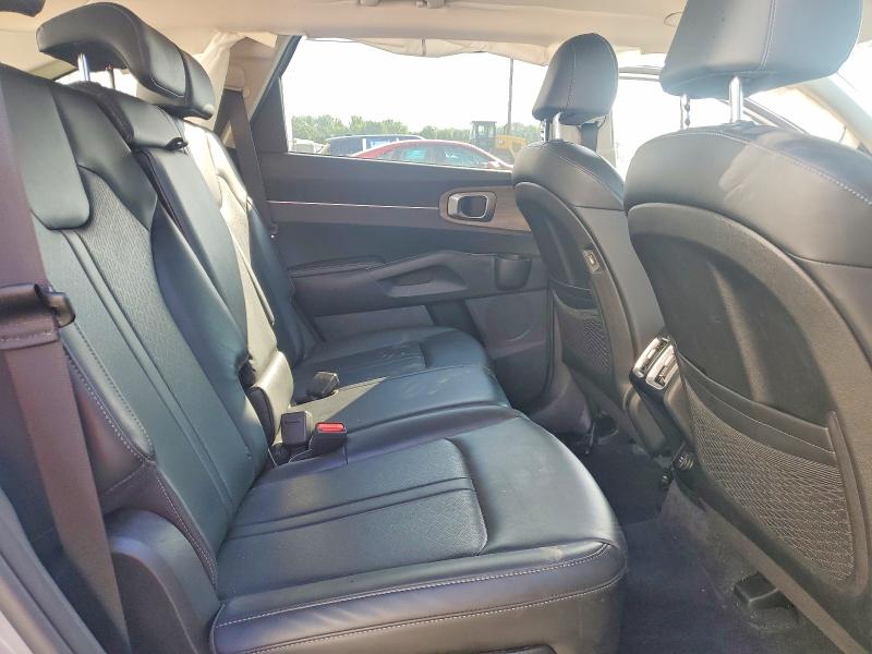 Photo 11 from auction – 2023 KIA SORENTO with VIN 5XYRLDLC4PG194743
