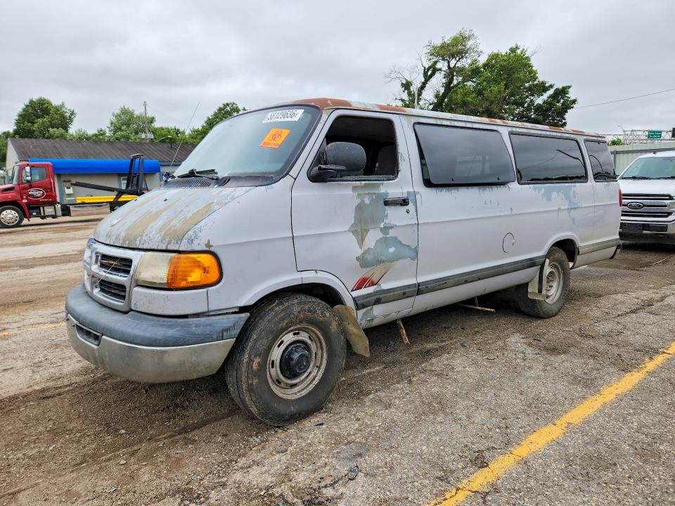 2000 DODGE RAM WAGON - Търг №58129636