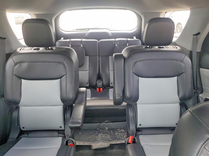Photo 10 from auction – 2024 FORD EXPLORER with VIN 1FMSK7DH1RGA38882