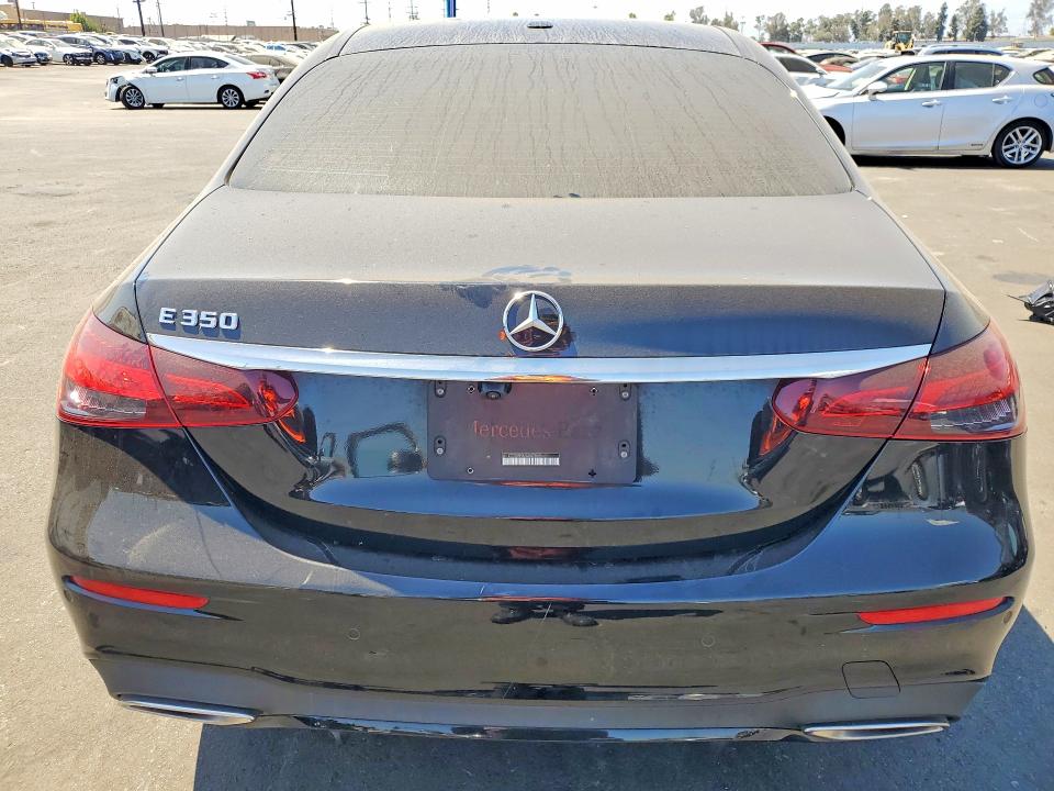 Photo 6 from auction – 2021 MERCEDES-BENZ E with VIN W1KZF8DB5MA947895