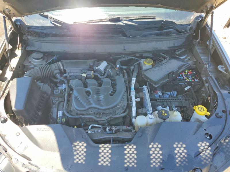 Photo 12 from auction – 2019 JEEP CHEROKEE with VIN 1C4PJLDX7KD193473