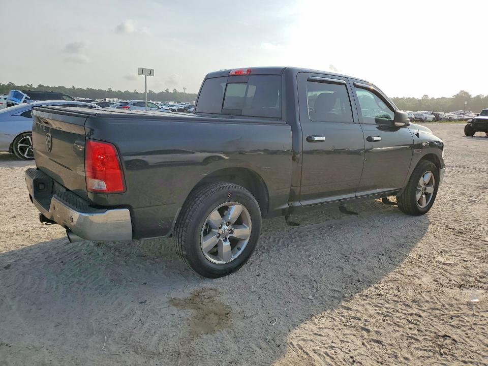 Photo 3 from auction – 2018 RAM 1500 with VIN 1C6RR6LM8JS354067
