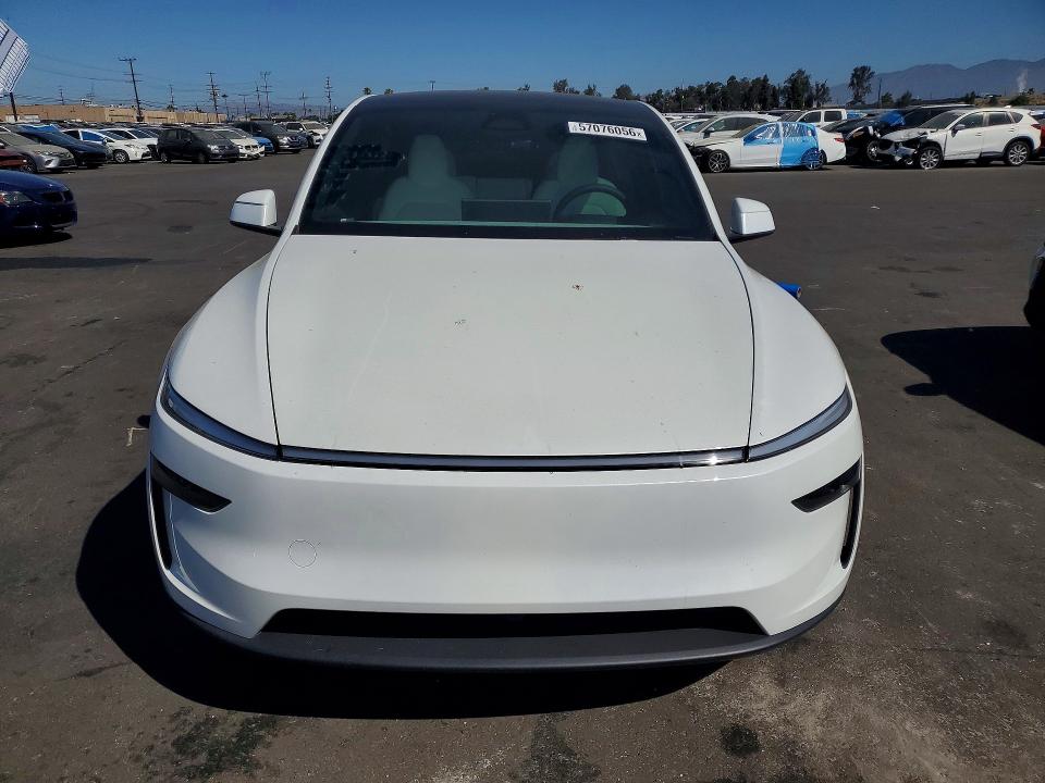 Photo 5 from auction – 2026 TESLA MODEL Y with VIN 7SAYGDED0TF638047