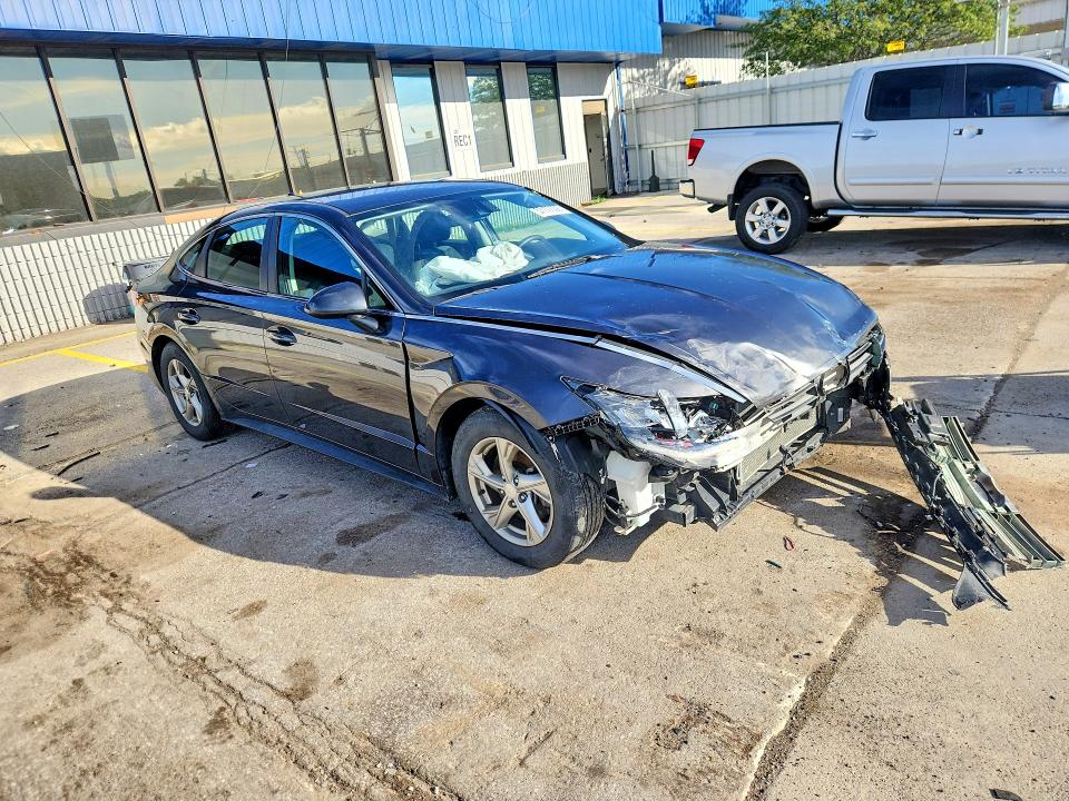 Photo 4 from auction – 2022 HYUNDAI SONATA with VIN 5NPEG4JAXNH144519