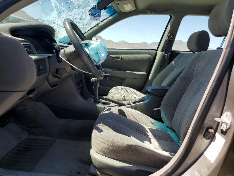 Снимка 7 от търг – 2000 TOYOTA CAMRY с VIN 4T1BG22K3YU627399